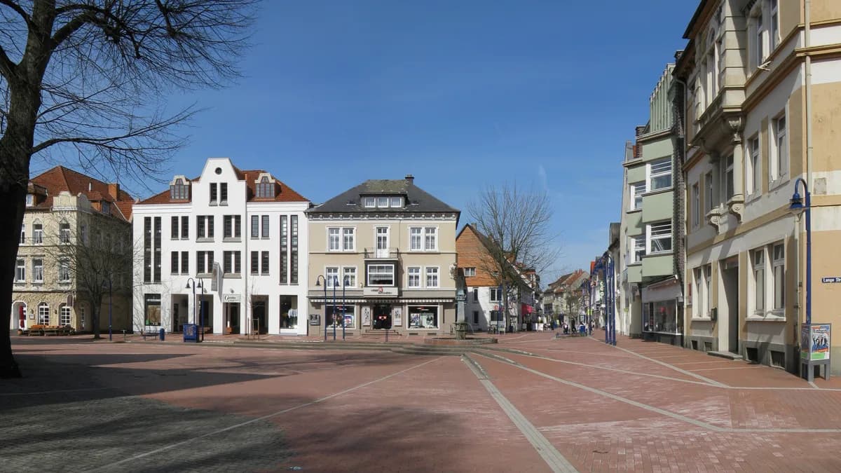 Stadtansicht von Lage